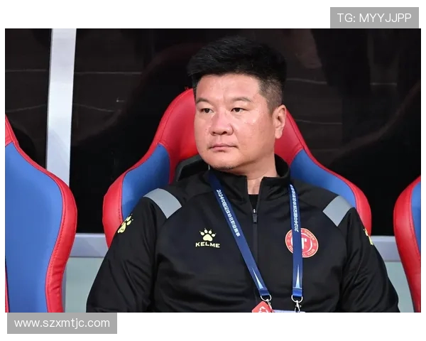 打造全球顶级足球俱乐部的运营与管理模式探讨