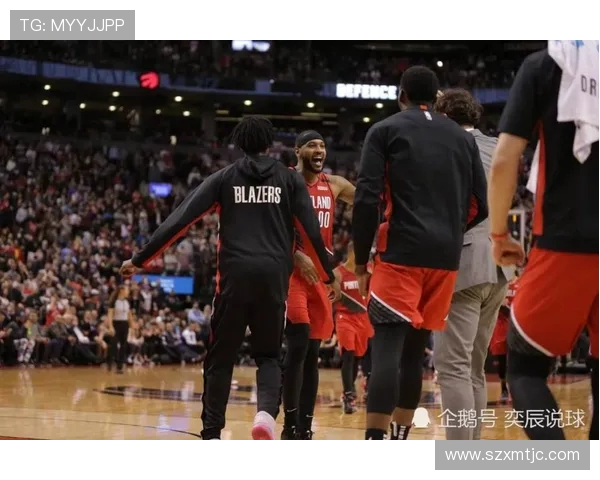 开拓者迎战勇士巅峰对决鏖战四节展现青春与荣耀争锋时刻