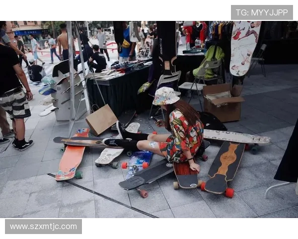 成都滑板队的意识形态争议引发热议与思考