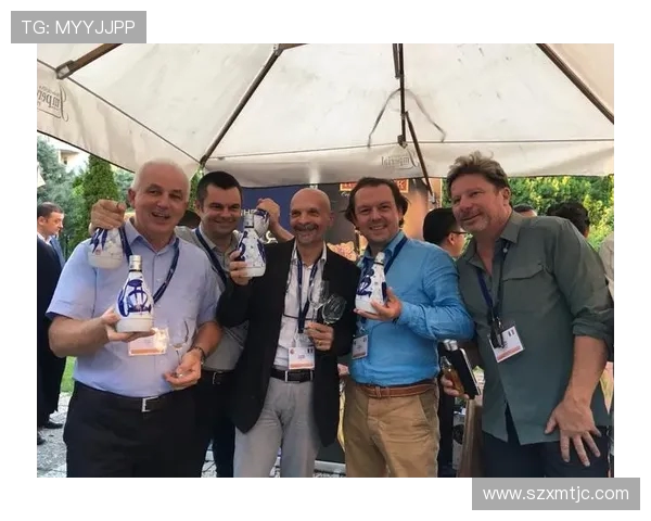 深圳羽毛球队崛起之路：从默默无闻到邀请赛的耀眼明星