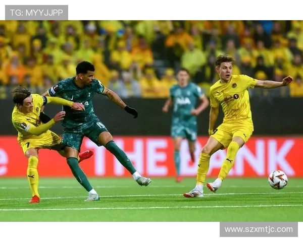 激烈对决最终以微弱比分分出胜负彰显球队坚韧与拼搏精神 激烈对决最终以微弱比分分出胜负彰显球队坚韧与拼搏精神