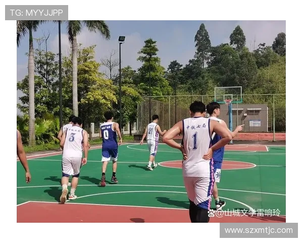 余嘉豪的成长之路与篮球梦想的追逐之旅 余嘉豪的成长之路与篮球梦想的追逐之旅